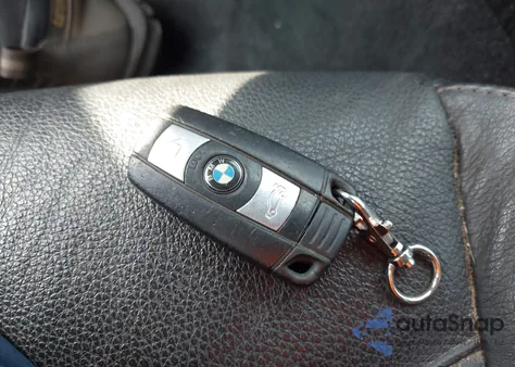 2011 BMW 328I xDrive из США, поврежденный, VIN WBAPK5C54BA656743